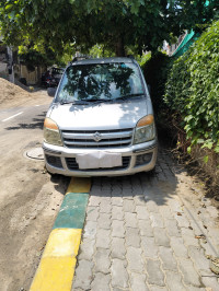 Silky Silver Maruti Suzuki Wagon R Petrol