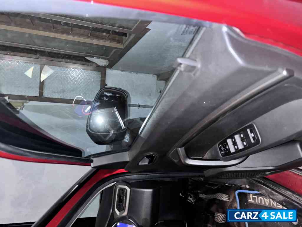 Radiant Red And Black Renault Kiger RXZ MT DUAL TONE