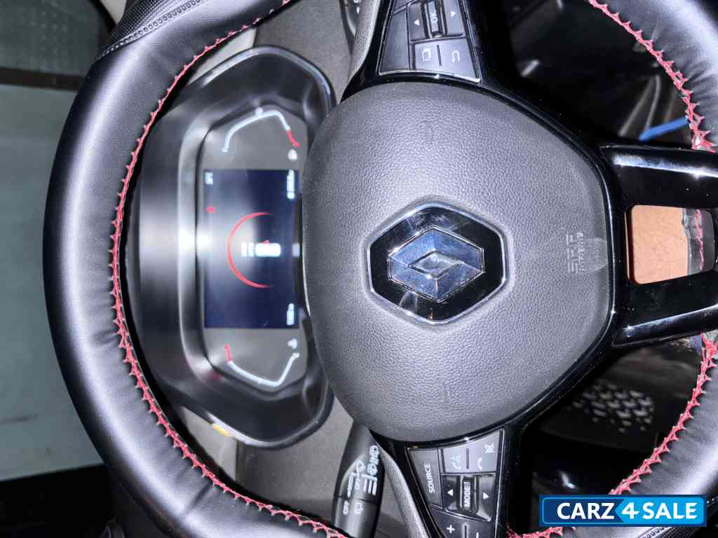 Radiant Red And Black Renault Kiger RXZ MT DUAL TONE