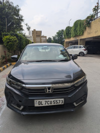 Honda Amaze VX CVT
