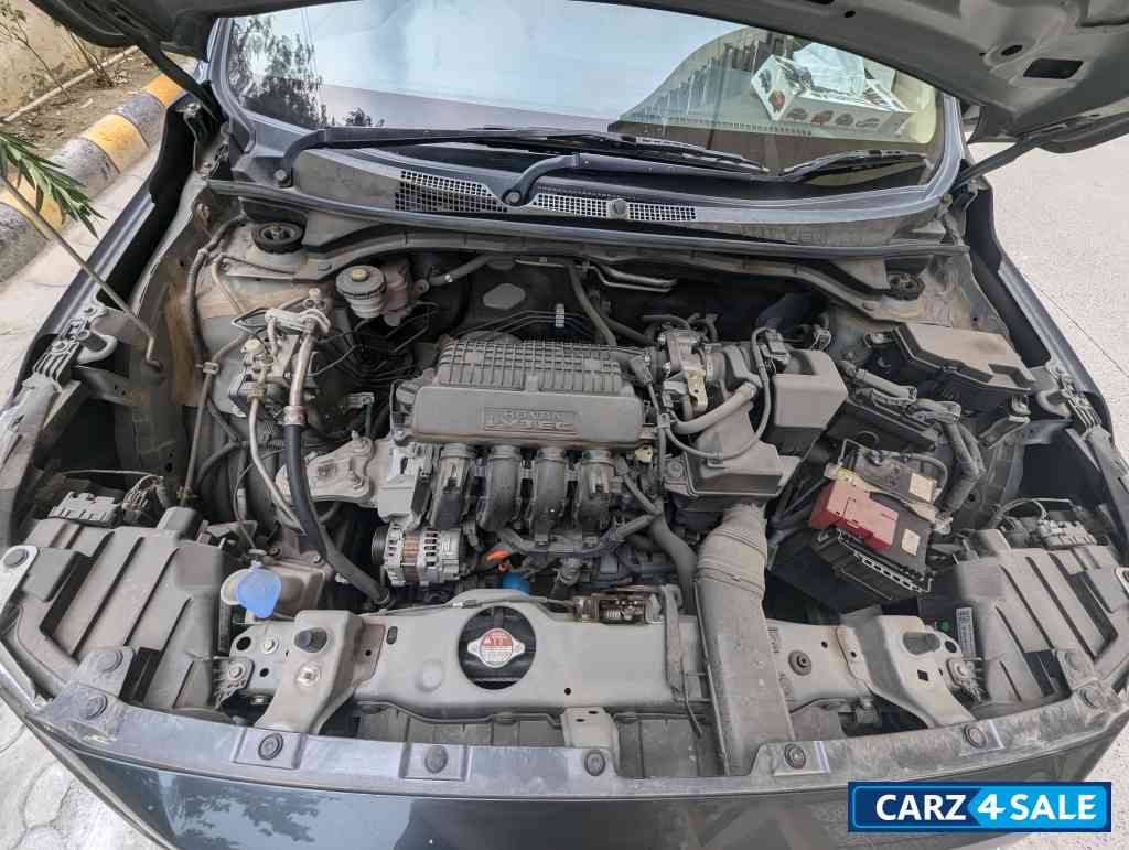 Honda Amaze VX CVT