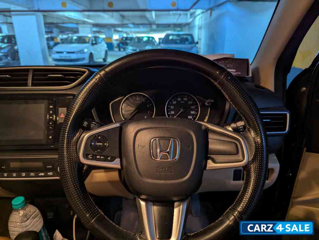 Honda Amaze VX CVT