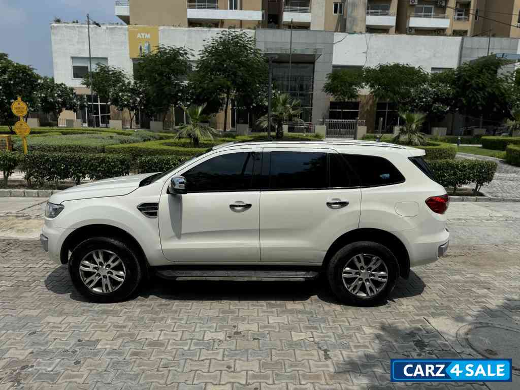 Ford Endeavour 3.2 titanium 4x4