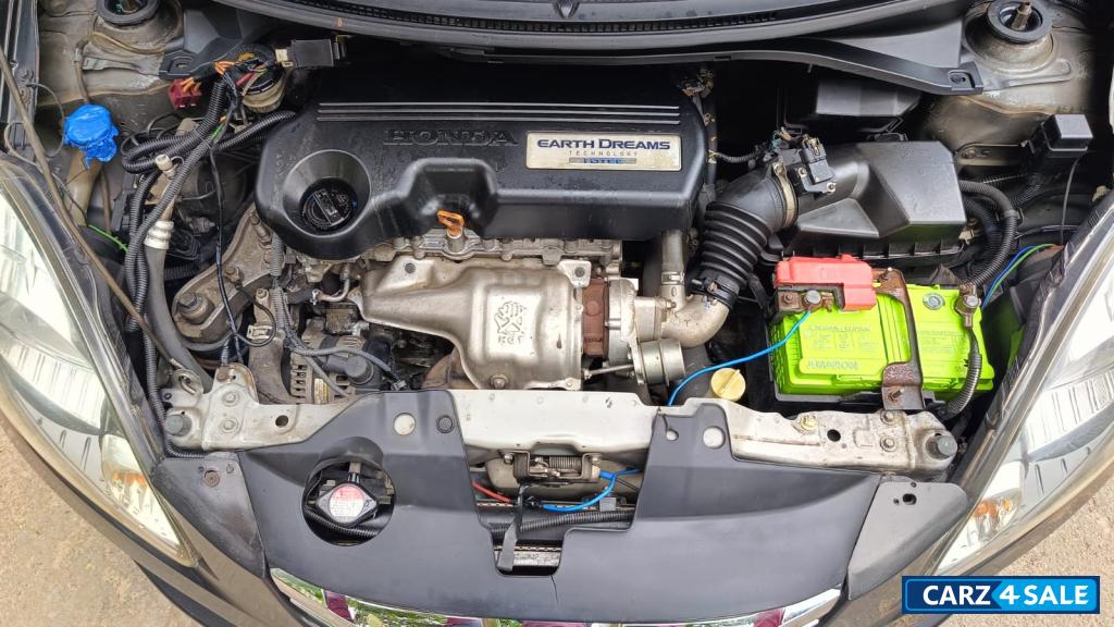 Golden Brown Honda Amaze 1.5 VX MT Diesel