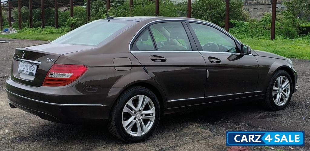 Mercedes-Benz C-Class 220