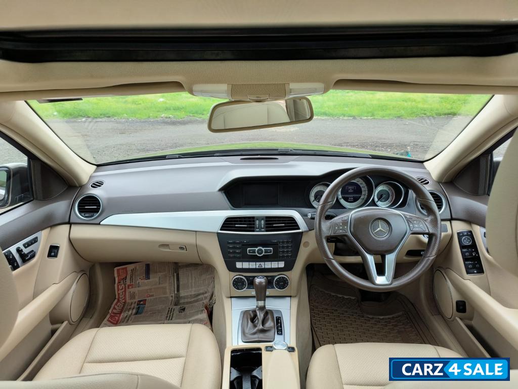 Mercedes-Benz C-Class 220