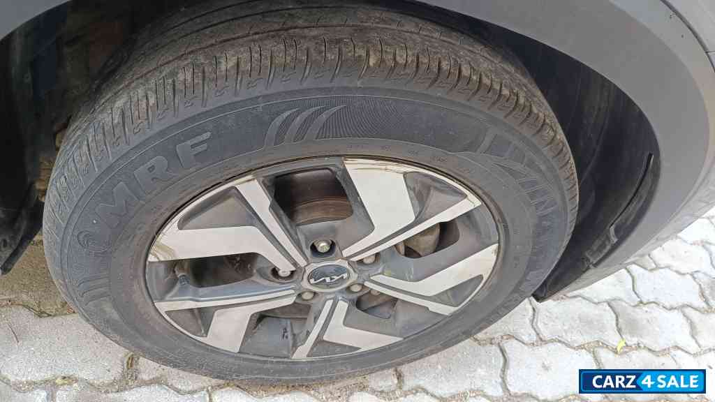 Kia Sonet HTX IMT TURBO