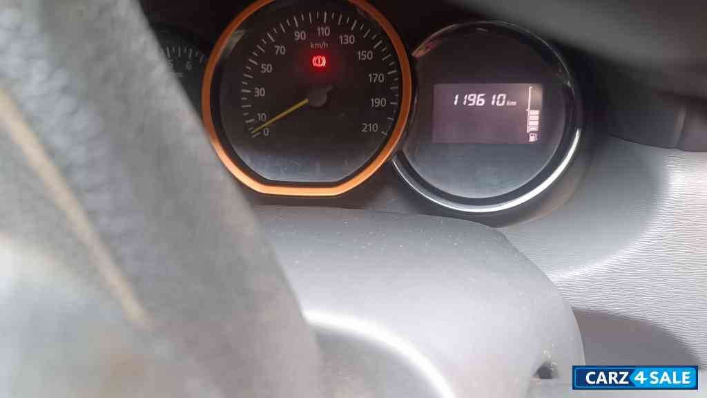 Renault Duster Rxl explore 85 hp