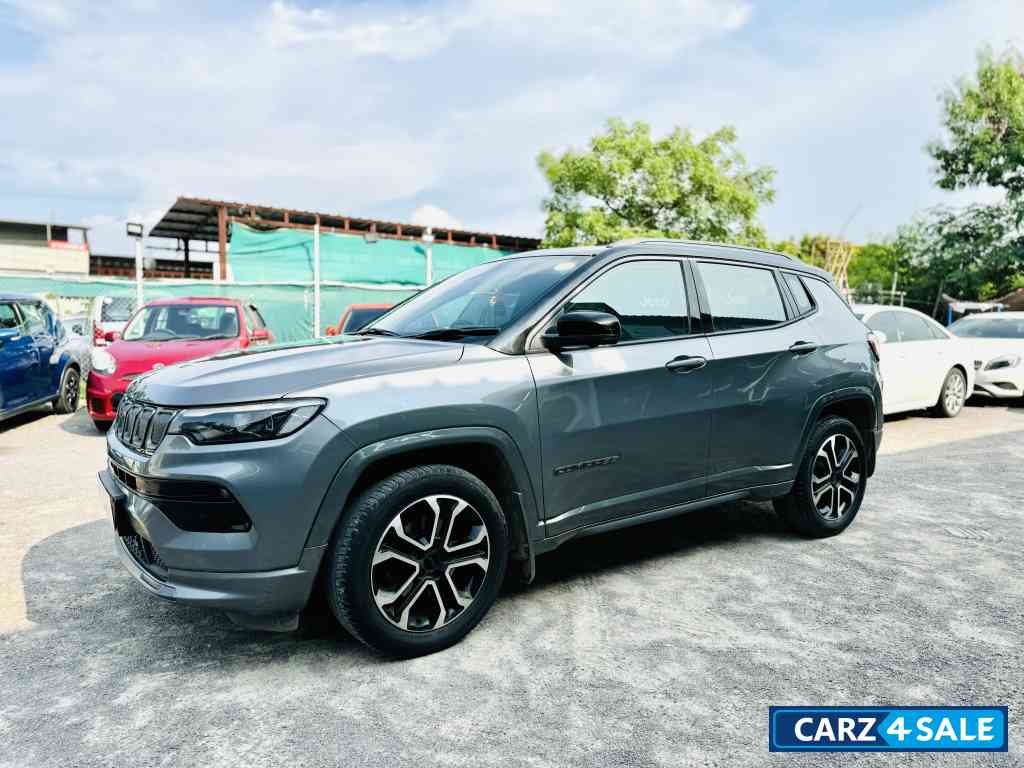 Magnesio Grey Jeep Compass Model s