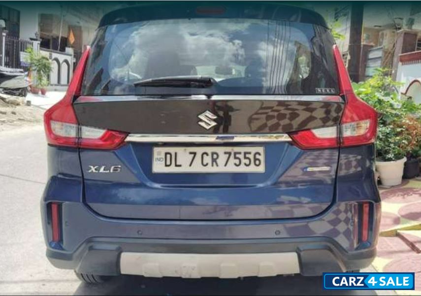 Blue Maruti Suzuki XL6 Alpha AT