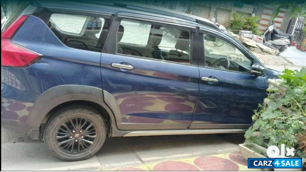 Blue Maruti Suzuki XL6 Alpha AT