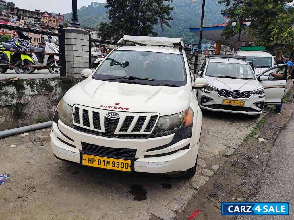 Mahindra XUV 500 W6 2WD