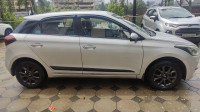 Silver Hyundai Elite i20 Asta