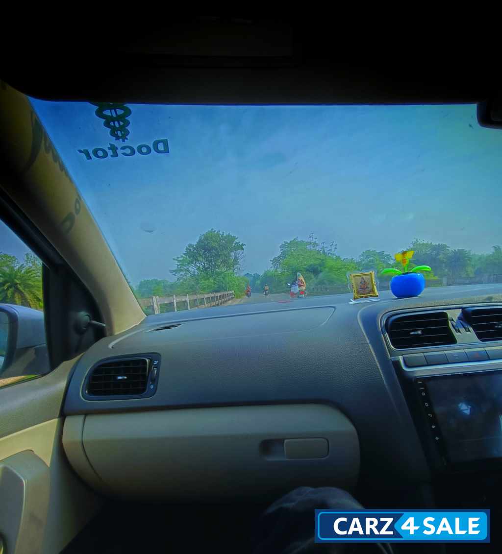 Volkswagen Vento Trendline TDI Volkswagen Vento Trendline TDI