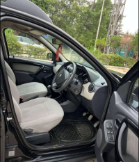 Black Renault Duster RXL Petrol