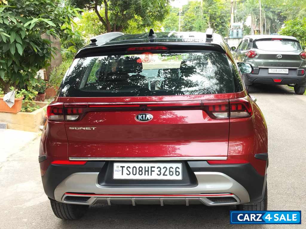 Kia Sonet HTX 1.5 Dual Tone Diesel with Cruise Control