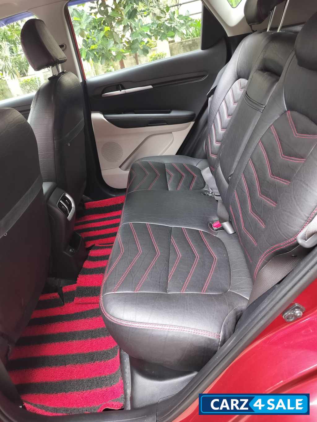 Kia Sonet HTX 1.5 Dual Tone Diesel with Cruise Control