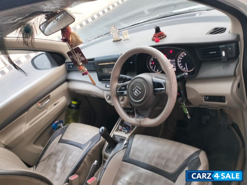 Maruti Suzuki Ertiga Tour M