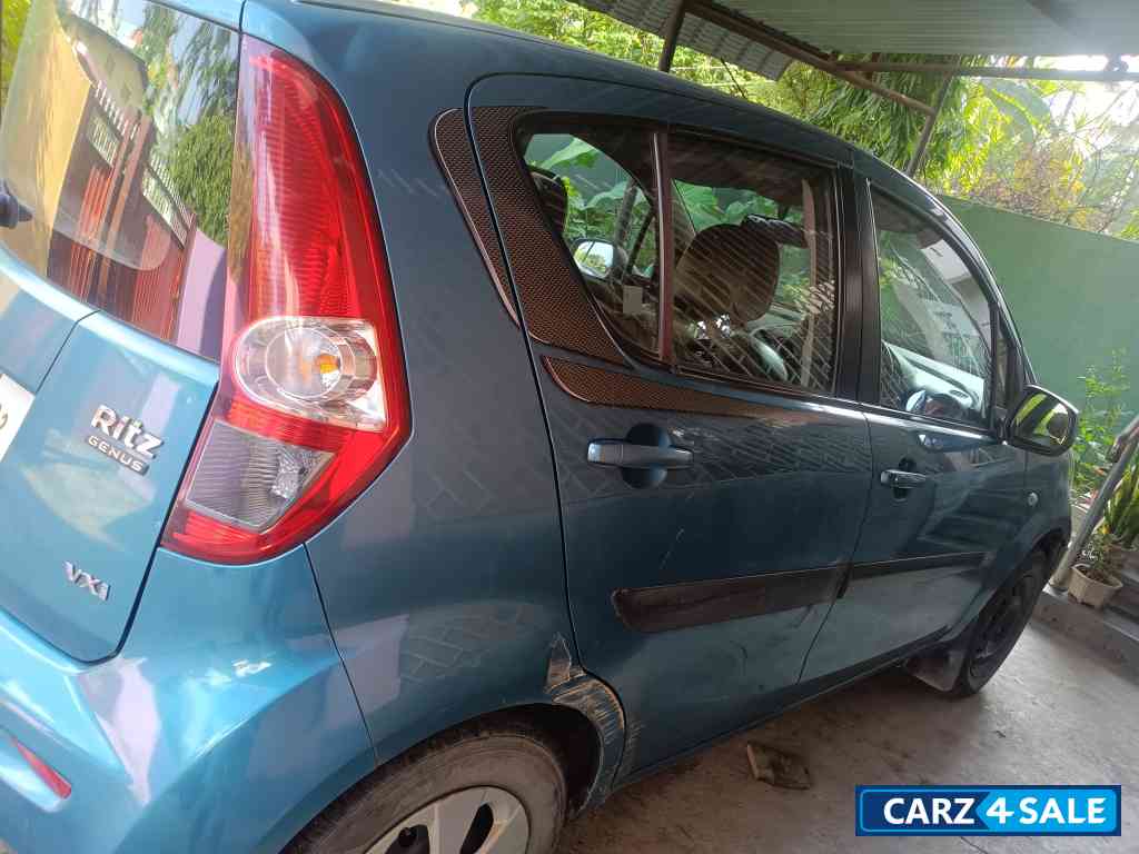 Blue Maruti Suzuki Ritz Genus VXI