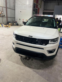White Jeep Compass Limited Diesel