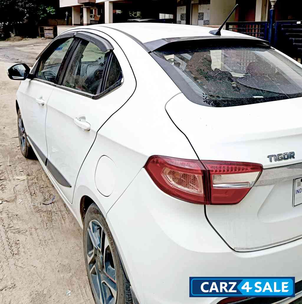 Tata Tigor 2017 XZA TOP MODEL