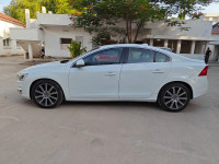 White & Black Volvo S60 D5