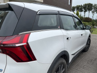 White Mahindra XUV700 Top model
