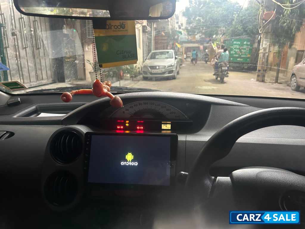 Silver Toyota Etios G