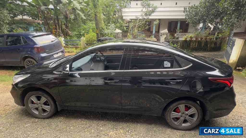 Hyundai Verna 1.6 VTVT SX