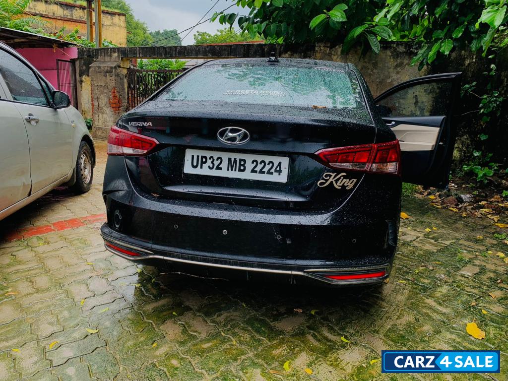 Hyundai Verna crdi s plus