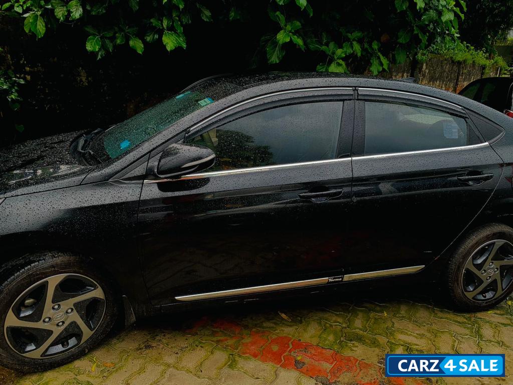 Hyundai Verna crdi s plus