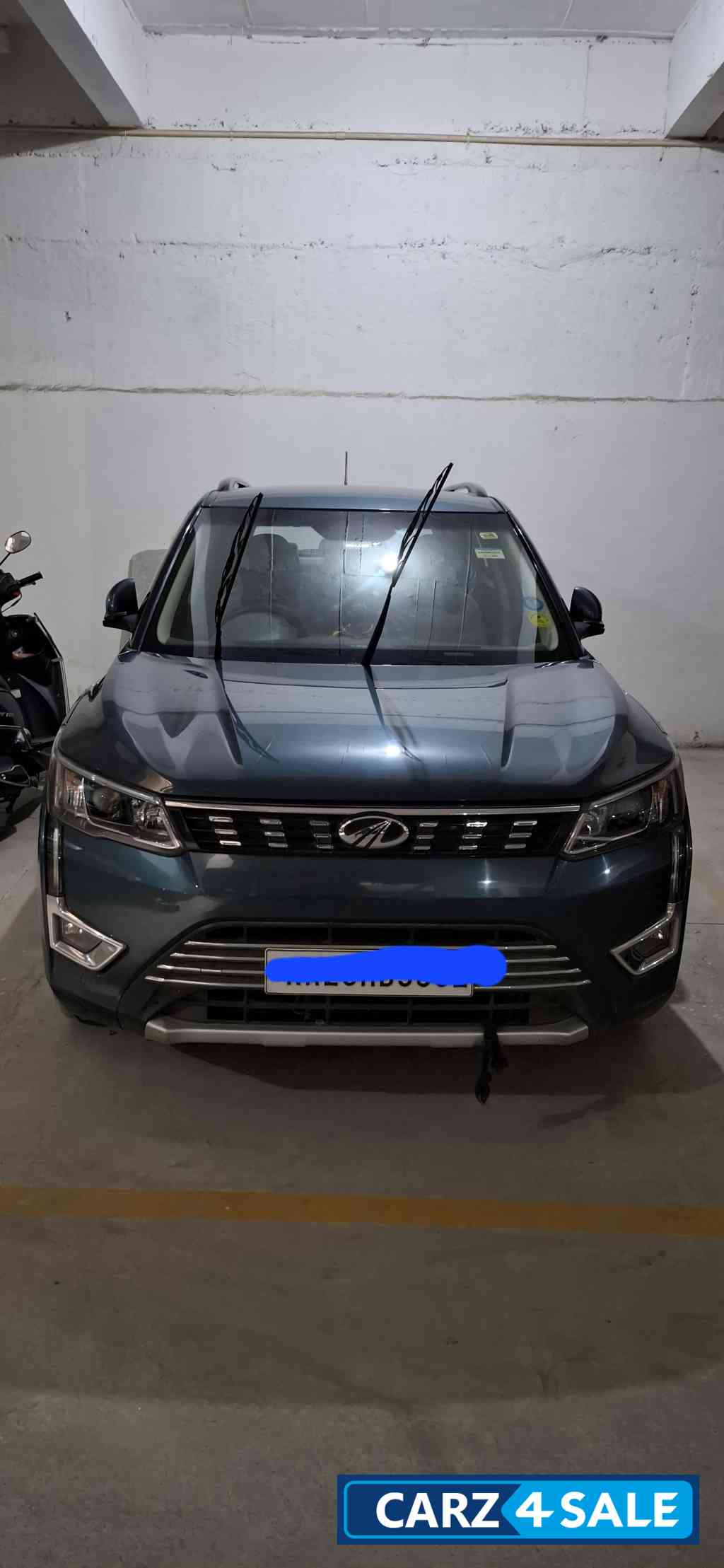 Mahindra XUV300 W8 Optional AMT Diesel