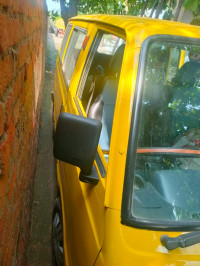 Maruti Suzuki Omni OMNI E MPI STD (BS-IV)