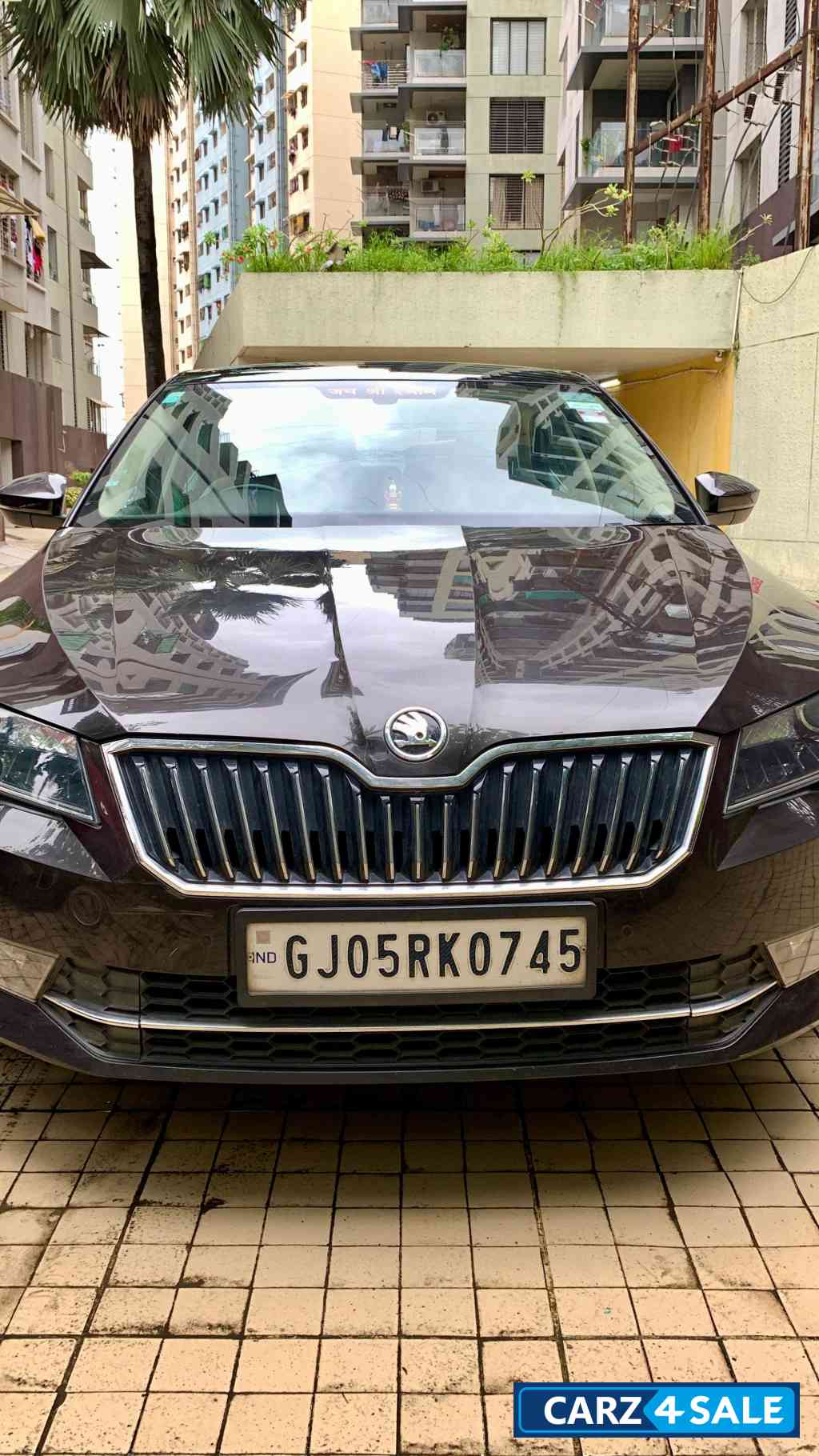 Magnetic Brown Metal Skoda Superb Style MT