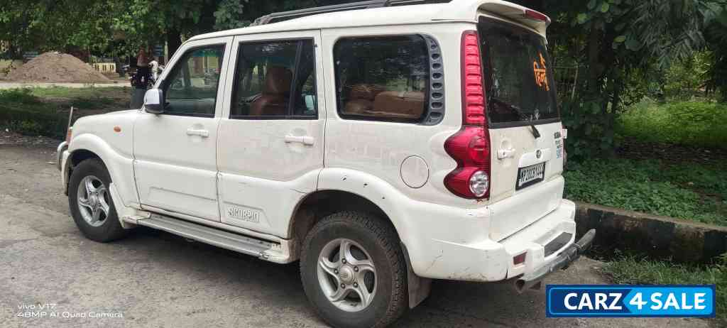 Mahindra Scorpio Vlx 2.2 mhawk air bag