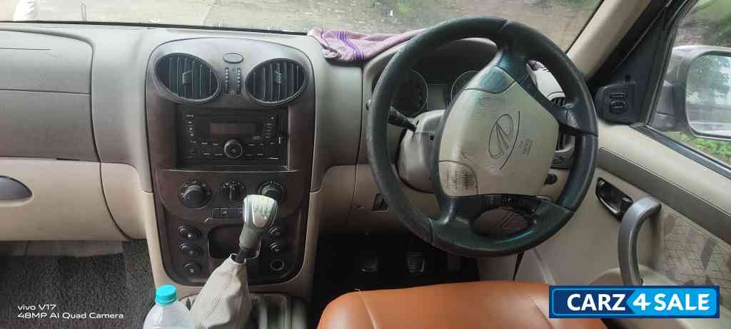 Mahindra Scorpio Vlx 2.2 mhawk air bag