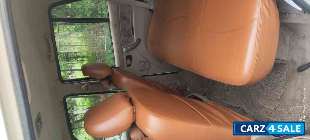 Mahindra Scorpio Vlx 2.2 mhawk air bag