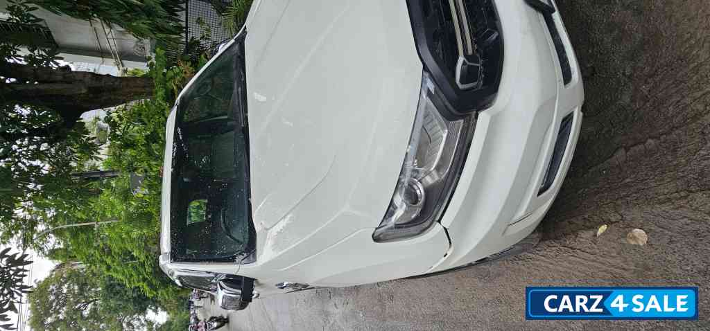 Ford Endeavour Titanium plus 2.2 4×2 AT Ford Endeavour Titanium plus 2.2 4×2 AT