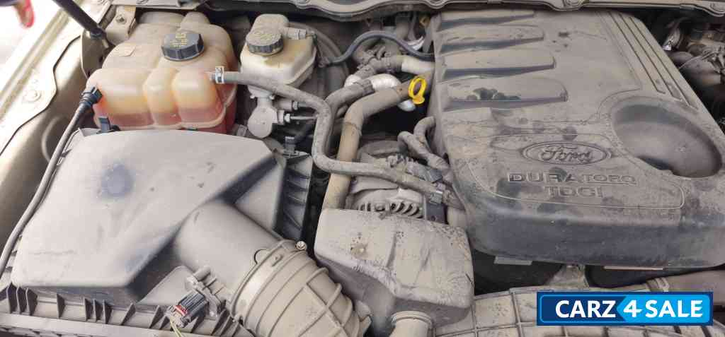 Ford Endeavour Titanium plus 2.2 4×2 AT Ford Endeavour Titanium plus 2.2 4×2 AT