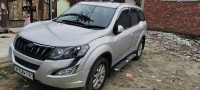 Silver Mahindra XUV 500 W 10
