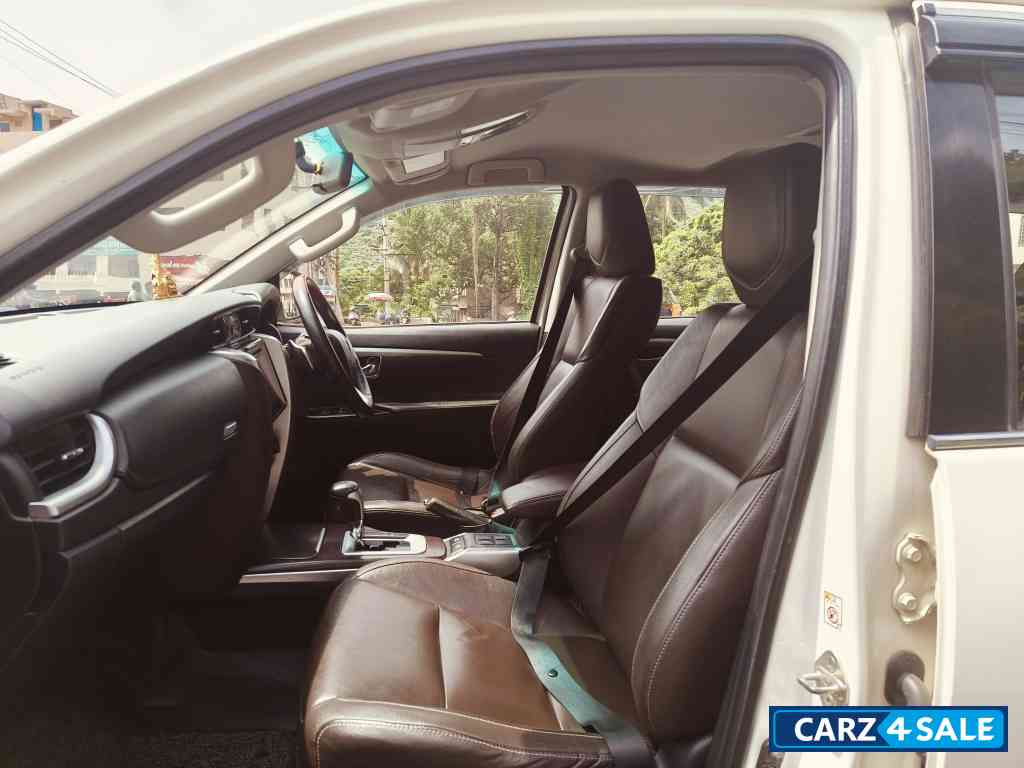 White Toyota Fortuner 4*2 automatic