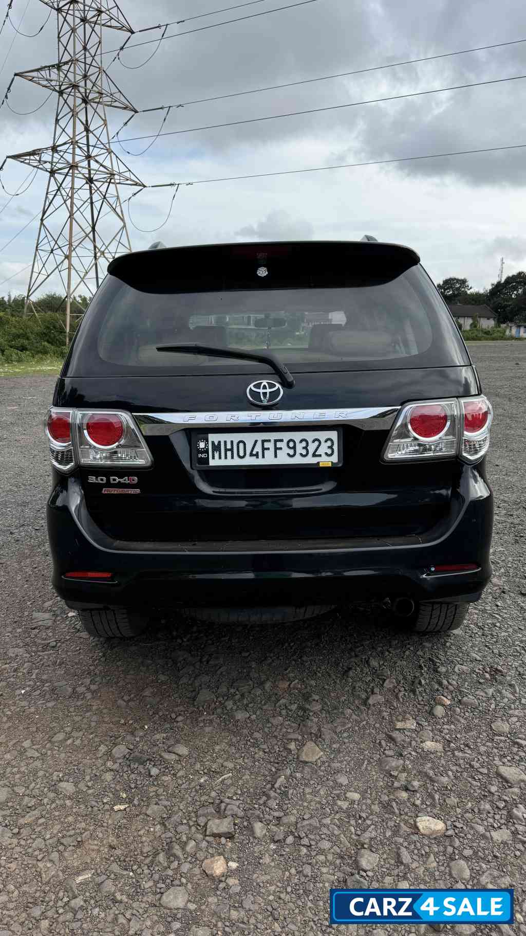 Toyota Fortuner 4x2 AT