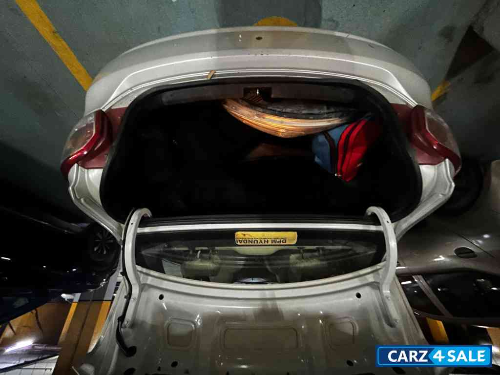 Hyundai Xcent 1.2 SX Hyundai Xcent 1.2 SX