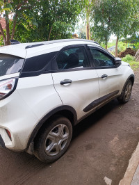 Tata Nexon Xm+s 1.5 diesel