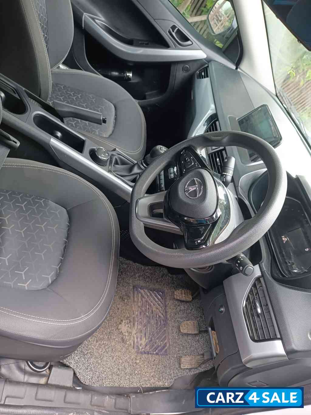 Tata Nexon Xm+s 1.5 diesel Tata Nexon Xm+s 1.5 diesel