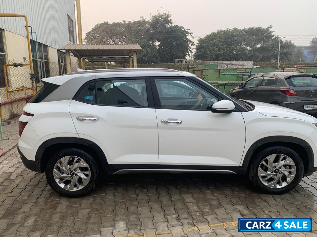 Polar White Hyundai Creta Sx diesel