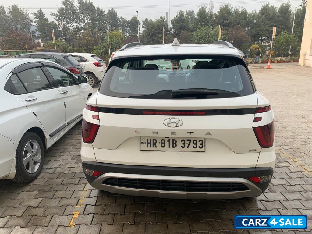 Polar White Hyundai Creta Sx diesel
