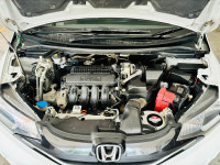 Pearl White Honda Jazz VXi