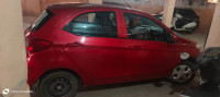 Tata Tiago 1.2 Revetron XT Petrol