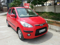 Red Hyundai 1.2 Magna